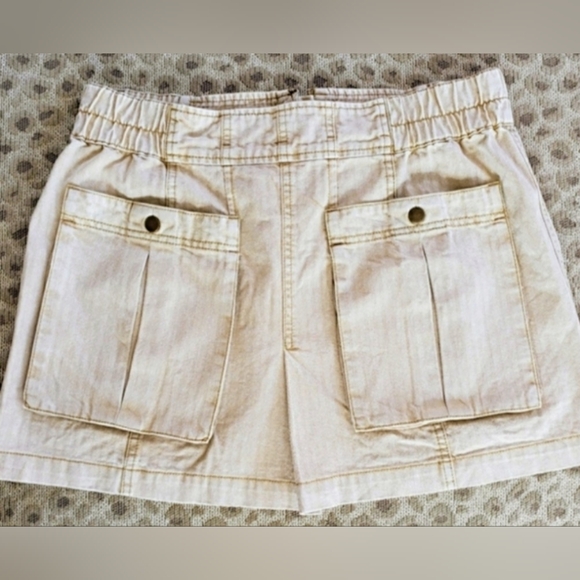 Free People Dresses & Skirts - Free People West Coast Wash Denim Cargo Mini Skirt